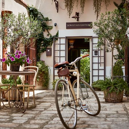 לינה וארוחת בוקר ברנאלדה Borgo San Gaetano מראה חיצוני תמונה