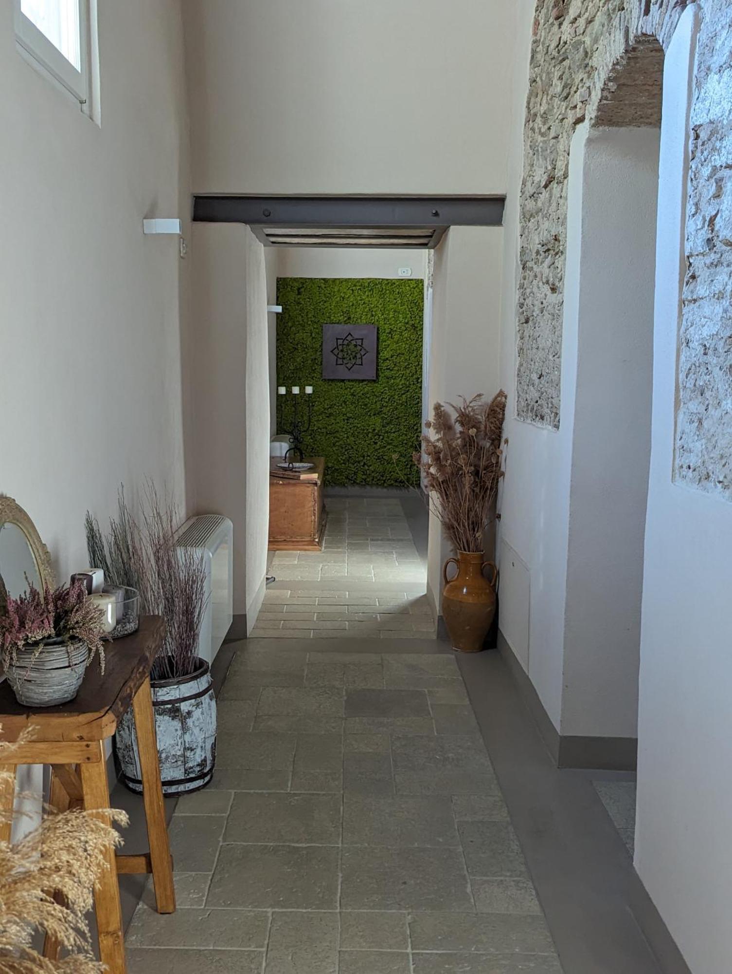 לינה וארוחת בוקר ברנאלדה Borgo San Gaetano מראה חיצוני תמונה